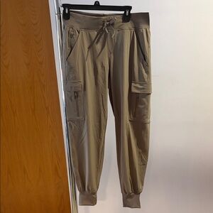 Women’s Taupe All in Motion Cargo Jogger Pants